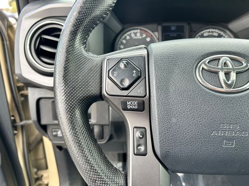 Used 2018 Toyota Tacoma TRD Off-Road w/ TRD Premium Off Road Package image 14