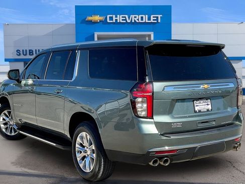 Used 2023 Chevrolet Suburban Premier AWD/4WD image 11