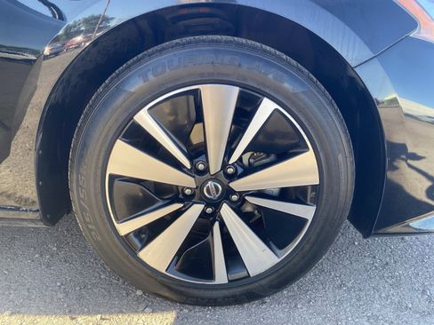 Used 2022 Nissan Altima 2.5 SV image 10