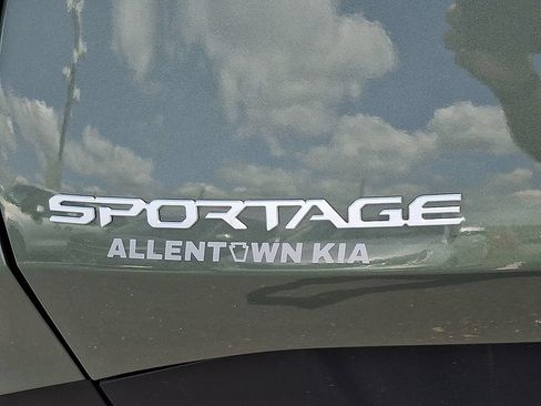 Used 2023 Kia Sportage X-Line AWD/4WD image 30
