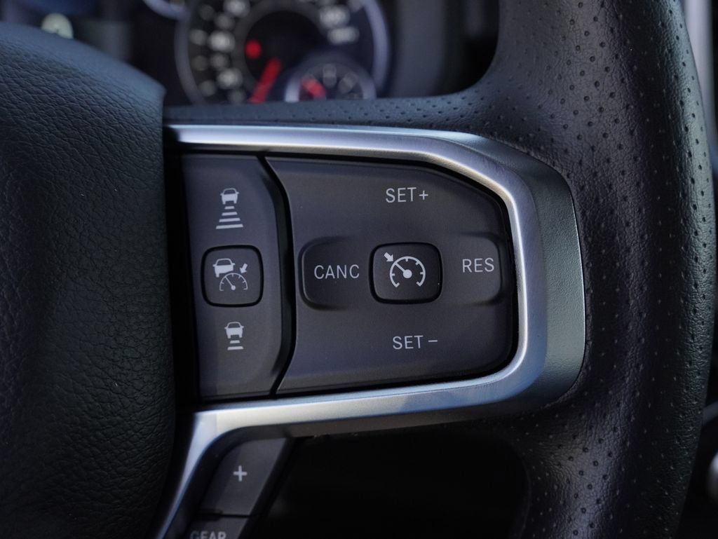 New 2026 RAM 1500 Big Horn w/ Sport Appearance Package AWD/4WD image 19