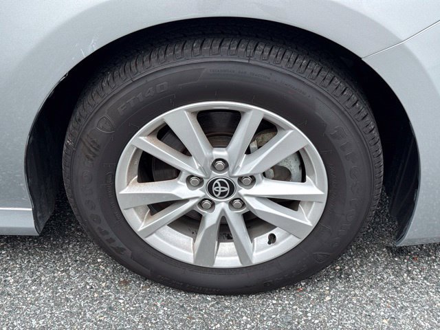 Used 2025 Toyota Camry LE w/ Convenience Package AWD/4WD image 23