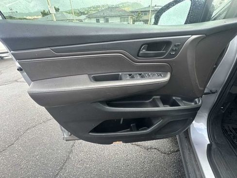 Used 2018 Honda Odyssey EX-L image 13