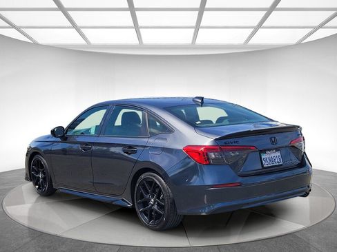 Certified 2024 Honda Civic Sport image 6