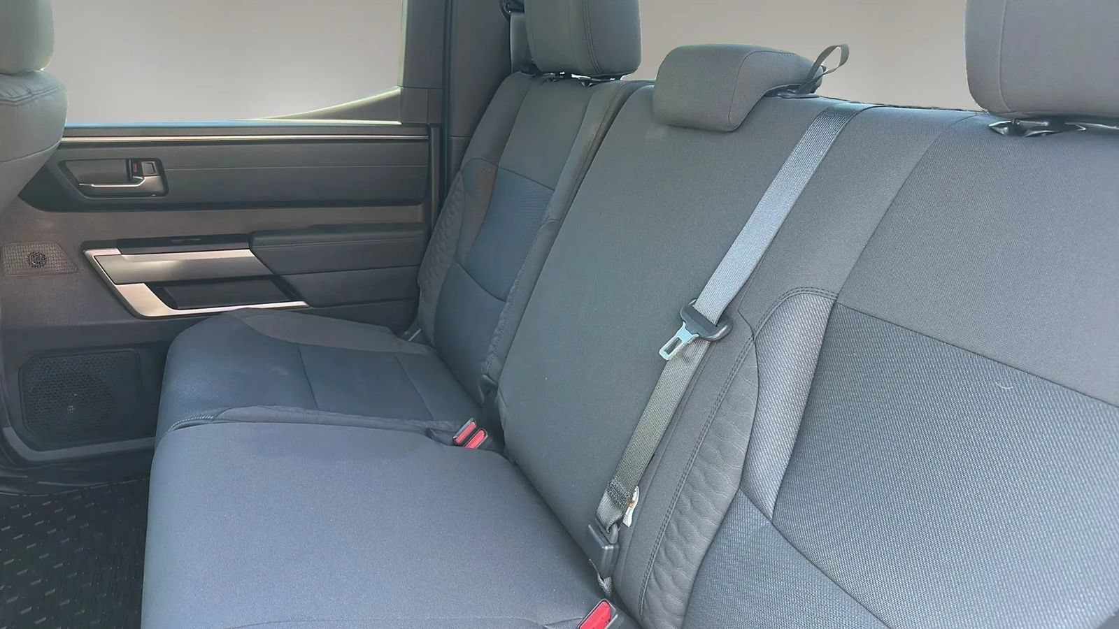 Used 2025 Toyota Tundra SR AWD/4WD image 18