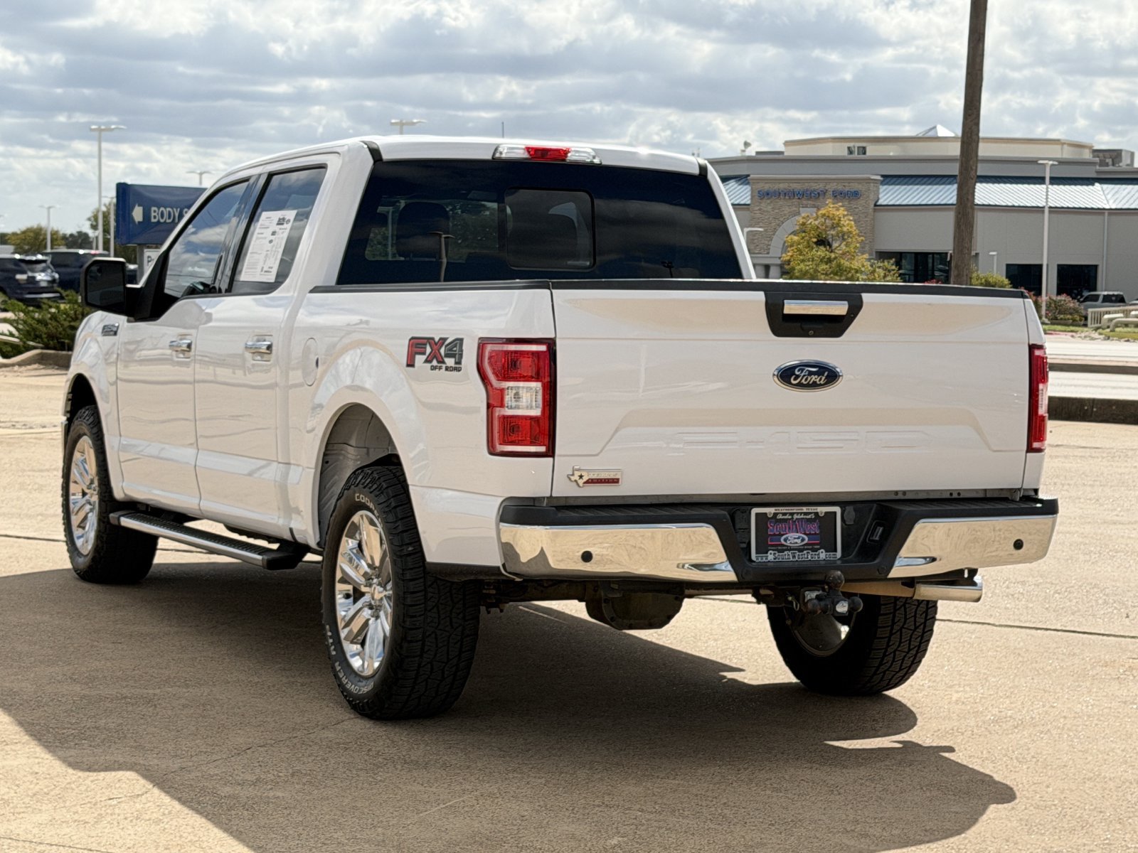 Used 2020 Ford F150 XLT w/ Equipment Group 302A Luxury AWD/4WD image 6