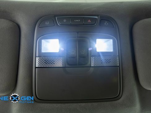 Used 2022 Kia Telluride SX w/ SX Prestige Package AWD/4WD image 20