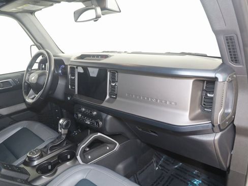 Used 2022 Ford Bronco Outer Banks image 46