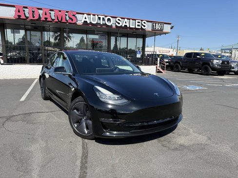 Used 2019 Tesla Model 3 RWD image 1