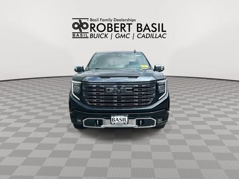 Used 2024 GMC Sierra 1500 Denali Ultimate AWD/4WD image 3