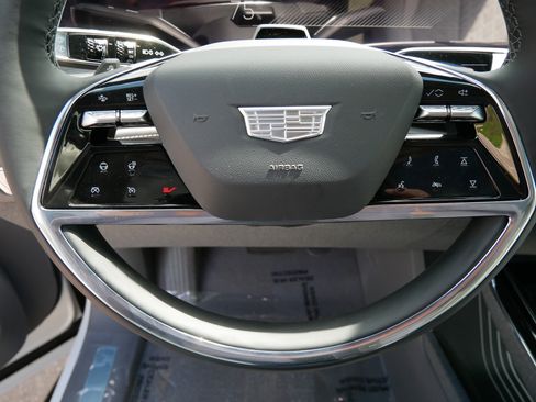 New 2025 Cadillac Escalade IQ Luxury 1 image 24