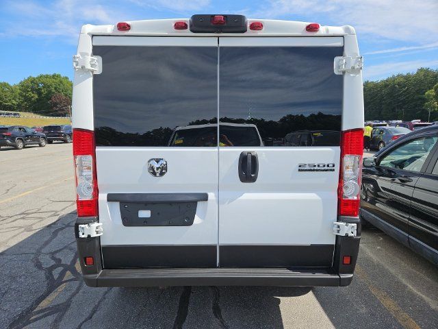 Used 2025 RAM ProMaster 2500 w/ U-Haul Equipment Group FWD image 2