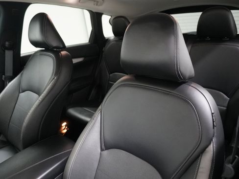 Used 2021 INFINITI QX50 Essential w/ Convenience Package image 10