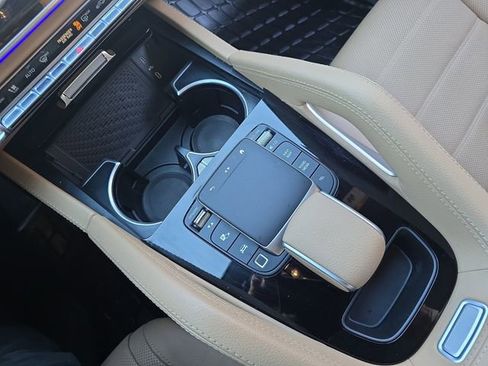 Used 2025 Mercedes-Benz GLE 450 4MATIC image 28