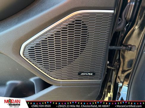 Used 2023 Jeep Grand Cherokee Limited image 13