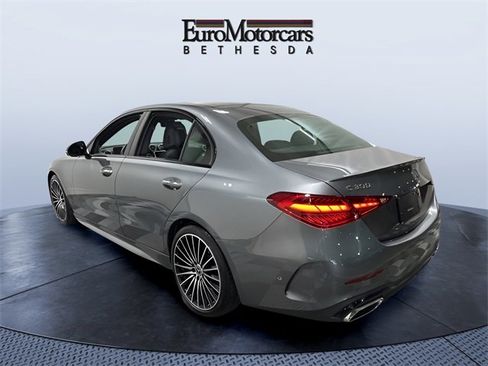 Used 2025 Mercedes-Benz C 300 4MATIC Sedan image 3