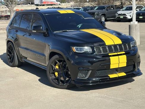 Used 2018 Jeep Grand Cherokee Trackhawk AWD/4WD image 10