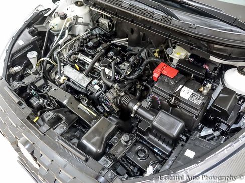 Used 2023 Nissan Kicks S image 33