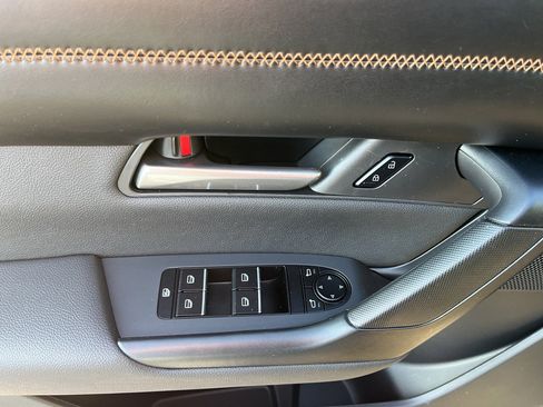 Used 2025 MAZDA CX-50 AWD 2.5 Hybrid w/ Weather Package image 9