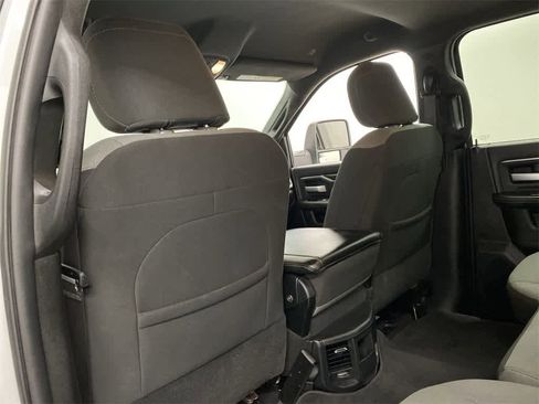 Used 2024 RAM 2500 Big Horn image 16