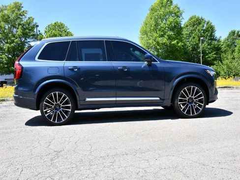 New 2026 Volvo XC90 B6 Plus w/ Protection Package Premier AWD/4WD image 8