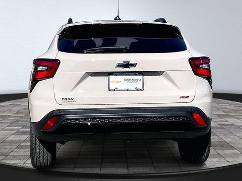 New 2026 Chevrolet Trax RS w/ Driver Confidence Package image 4