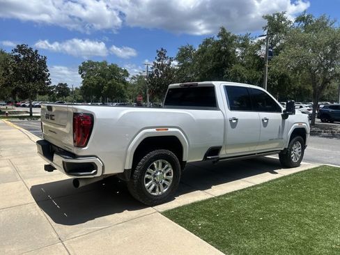 Used 2021 GMC Sierra 2500 Denali w/ Denali Ultimate Package AWD/4WD image 3