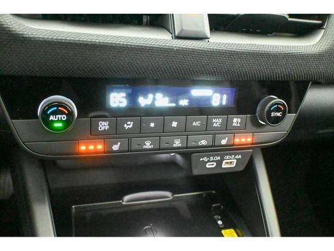 New 2026 Subaru Outback Premium image 29