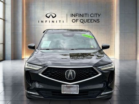 Used 2023 Acura MDX SH-AWD image 2