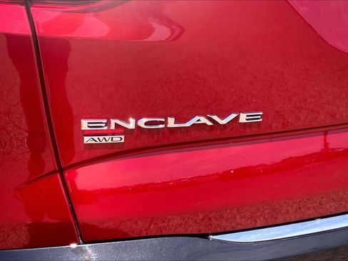 Used 2024 Buick Enclave Premium AWD/4WD image 10