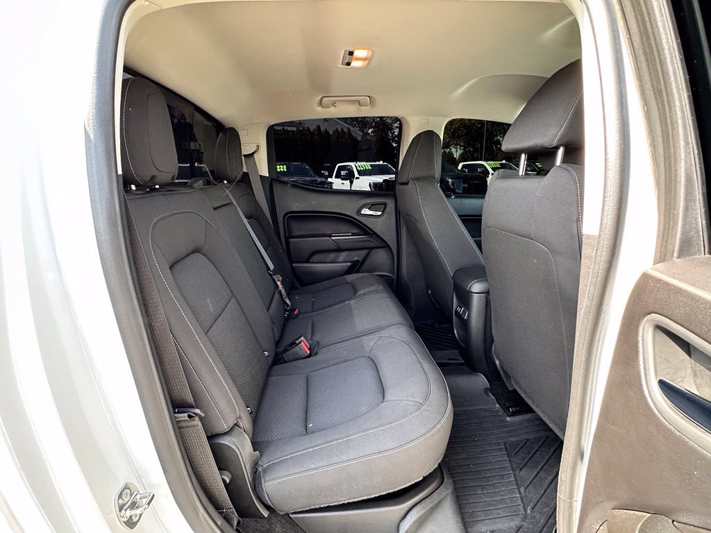 Used 2018 Chevrolet Colorado LT AWD/4WD image 16