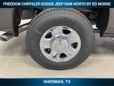 New 2024 RAM 2500 Tradesman w/ Chrome Appearance Group AWD/4WD image 25