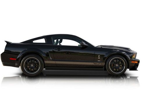 Used 2007 Ford Mustang Shelby GT500 RWD image 2