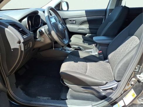 Used 2024 Mitsubishi Outlander Sport ES AWD/4WD image 18