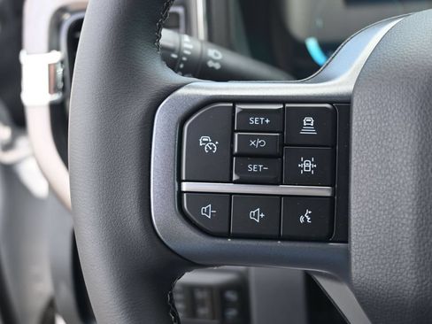 New 2026 Ford F250 Lariat w/ Black Appearance Package AWD/4WD image 40
