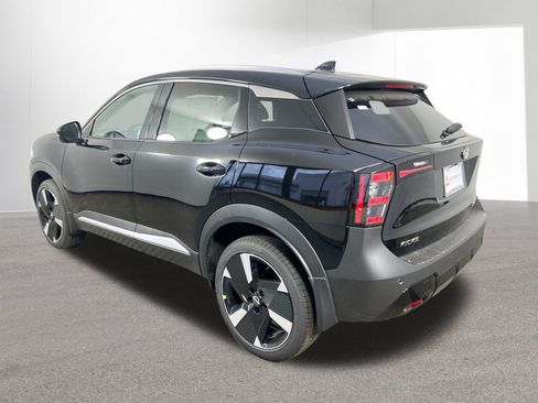 New 2025 Nissan Kicks SR w/ Illumination Package image 28