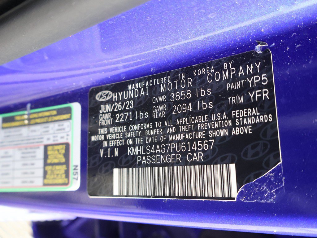 Used 2023 Hyundai Elantra SEL w/ Convenience Package FWD image 48