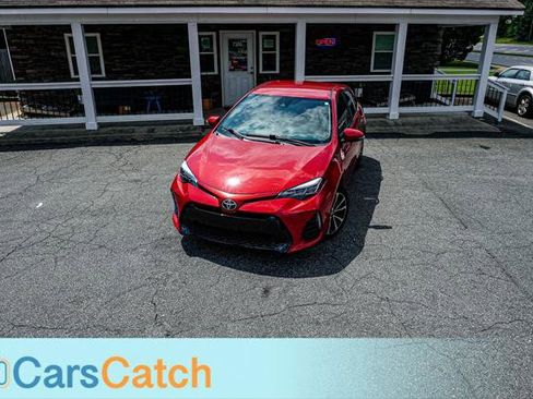Used 2019 Toyota Corolla SE FWD image 3