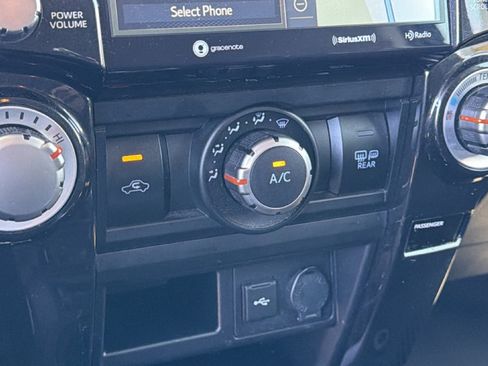 Certified 2022 Toyota 4Runner TRD Off-Road AWD/4WD image 14