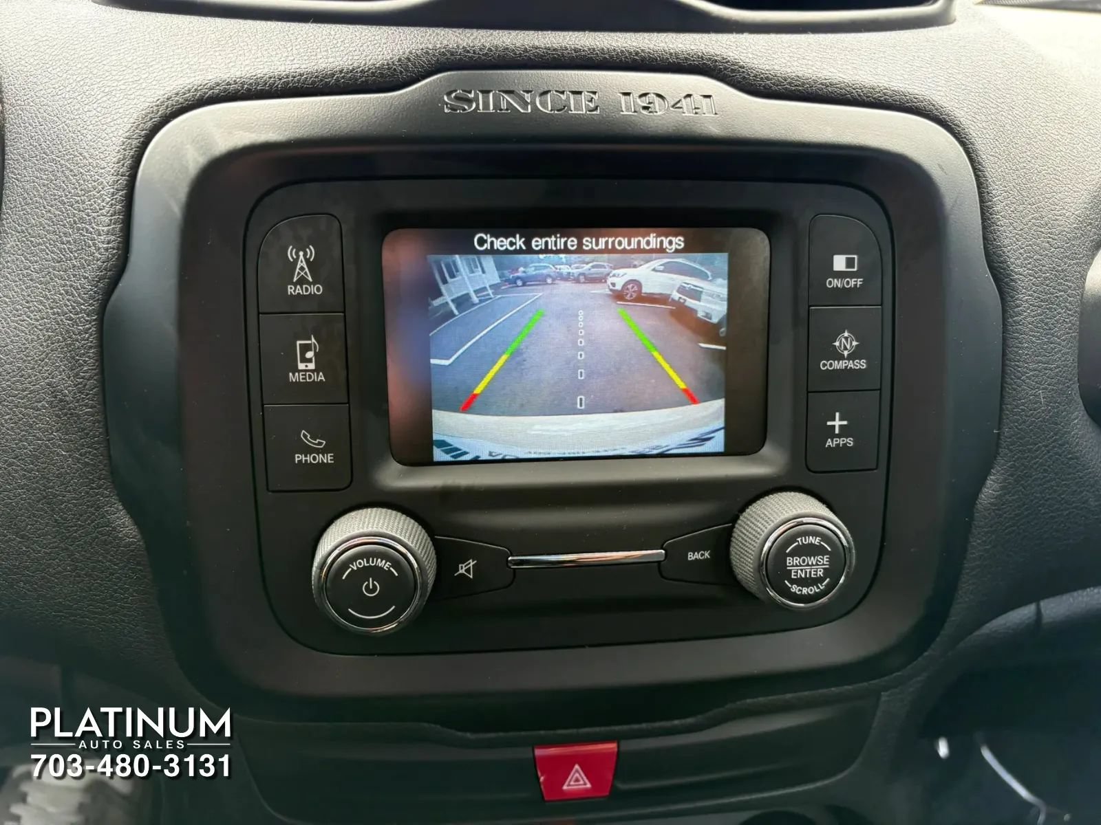 Used 2016 Jeep Renegade Latitude w/ Popular Equipment Group AWD/4WD image 10