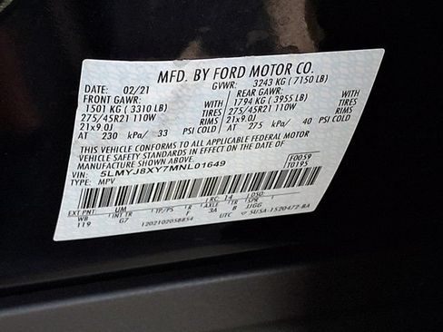 Used 2021 Lincoln Aviator Grand Touring w/ Elements Package Plus AWD/4WD image 32