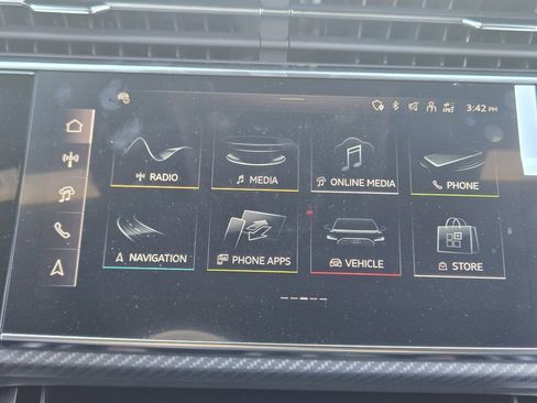 New 2026 Audi SQ8 Premium Plus image 17