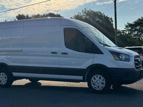 Used 2023 Ford E-Transit Medium Roof RWD image 5
