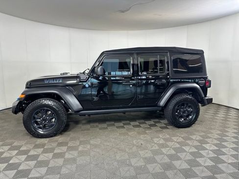 Used 2023 Jeep Wrangler Unlimited w/ Cold Weather Group image 6