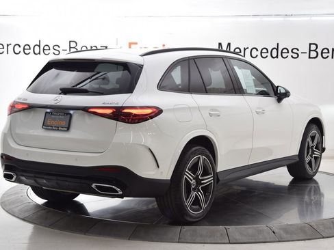 Certified 2023 Mercedes-Benz GLC 300 4MATIC image 6
