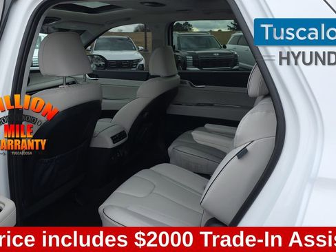 Used 2025 Hyundai Palisade Calligraphy image 26