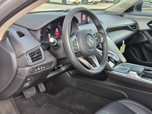 Used 2025 Acura TLX w/ Technology Package image 12
