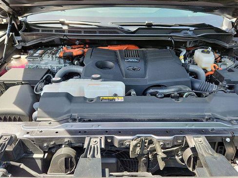 Certified 2023 Toyota Tundra Capstone AWD/4WD image 27