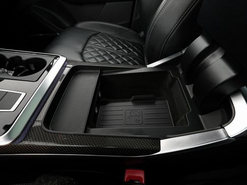 Used 2021 Audi SQ7 Premium Plus w/ Driver Assistance Package image 28