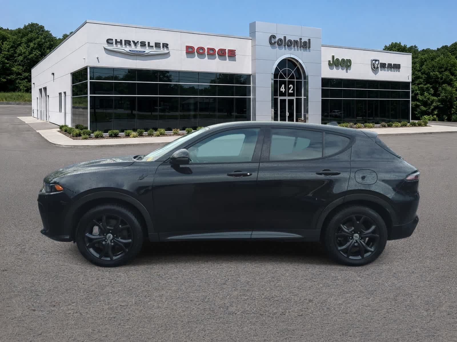 Used 2024 Dodge Hornet R/T Plus w/ R/T Blacktop Package AWD/4WD image 3